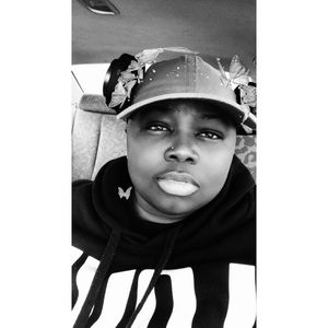 Meet your Posher, Rebecca